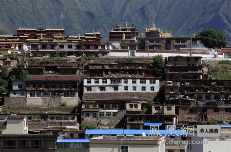 航拍西藏昌都八宿县著名景区然乌湖视频素材_ID:VCG2214782458-VCG.COM