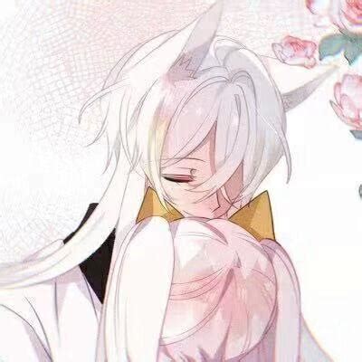 温柔男头像抱着女生