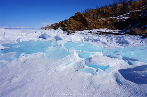 阿拉斯加东南沿海域漂浮的大块冰高清图片下载-正版图片504983547-摄图网