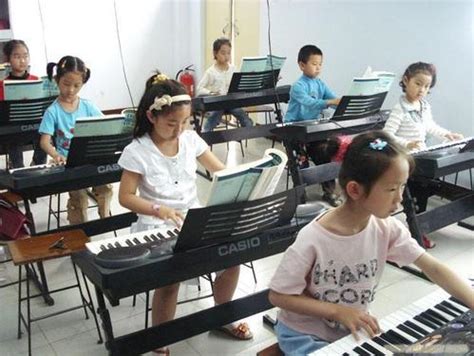 钢琴实训室-教师教育学院