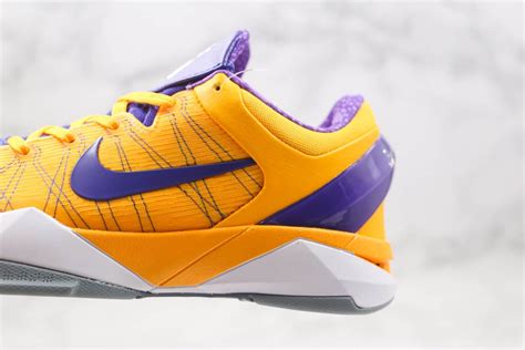 耐克官宣！Kobe 战靴月底重启发售！还有从未见过的新联名！ 球鞋资讯 FLIGHTCLUB中文站|SNEAKER球鞋资讯第一站