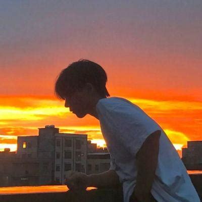 非主流男生头像夕阳