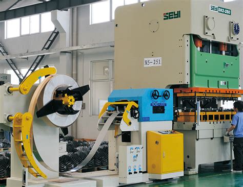 250吨连续冲压生产线-苏州三维精密机械有限公司