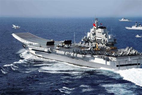 未来海上战争堡垒，中国“浮岛航母”到底有多强？排水量达50万吨_腾讯视频
