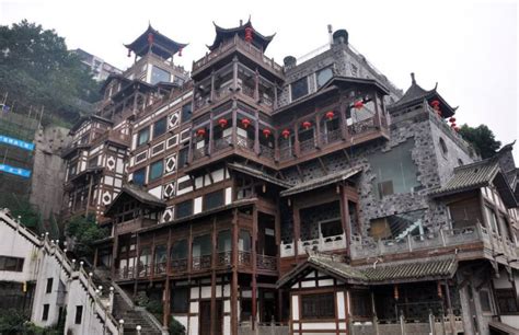 高脚楼图片