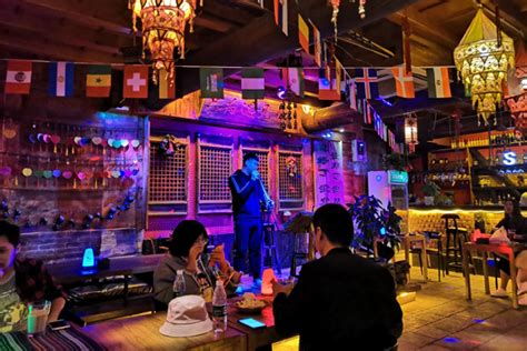 晚上8点就开始排队的酒吧，要在上海开第三家啦！你居然还不知道？
