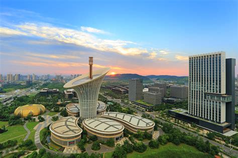 武汉未来科技城多能互补集成优化示范工程入选首批国家示范工程公示名单