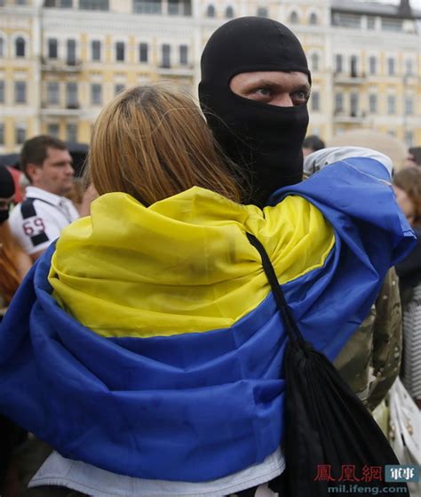 乌克兰东部成立“人民共和国联盟” 美催俄行动|人民共和国|共和国_凤凰军事