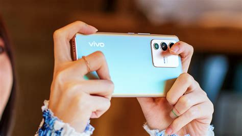 Vivo新品牌亮相，国产手机正式开启驱赶苹果时代！__凤凰网