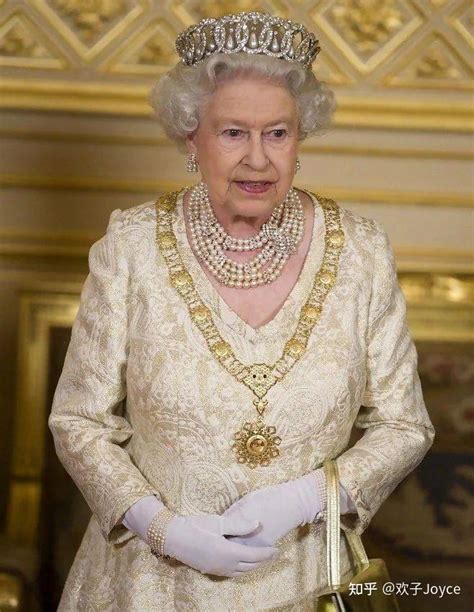 英女王价值1.1亿珠宝分凯特？来盘点珠宝清单 - 知乎