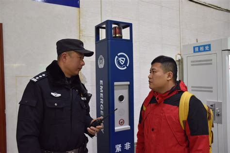 长铁公安设一键报警桩 民警最快一分钟到达_湖南频道_凤凰网