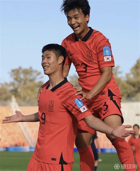 韩国U20在U20世界杯上2:1战胜了法国U20...