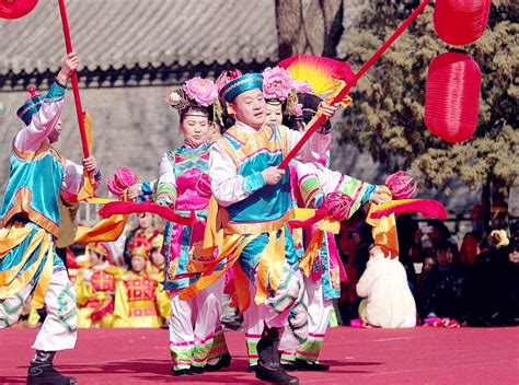 满族秧歌：奔放、豪爽的民间舞蹈-中国吉林网