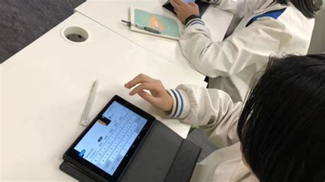 【实验教研】平板电脑进课堂 教与学的新体验