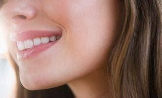 嘴角纹和法令纹的区别 魔贴世家如何一贴淡化嘴角纹|嘴角|皮肤|纹路_新浪新闻
