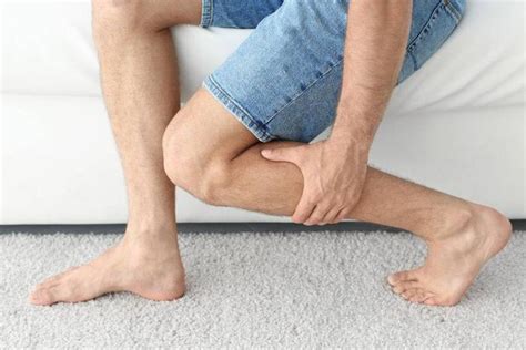 老年人腿部经常疼痛，或与这4个疾病有关，尝试做这3种运动来缓解
