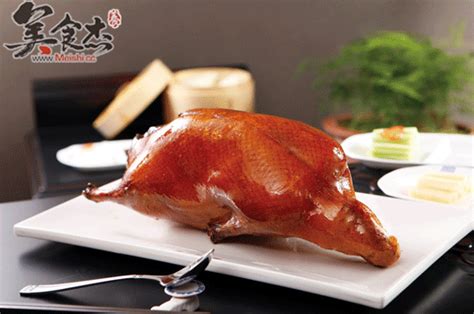 北京烤鸭的由来_美食典故_中国美食典故