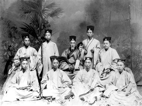 一百年前中国老道士真实照片，真正的仙侠道骨|仙侠道|道士|服饰_新浪新闻