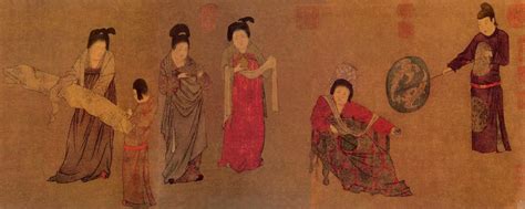 国家博物馆中国古代服饰文化展的唐末五代贵族女性形象