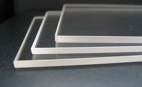 石英玻璃片的介绍及其应用-石英玻璃片定做咨询-东海县创通石英制品有限公司