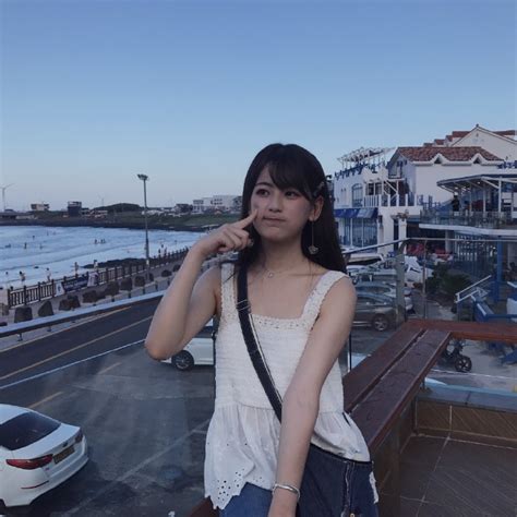 林舒晴图片