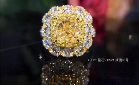 黄钻和白钻哪个好 黄钻和白钻哪种最保值以及有收藏价值 – 我爱钻石网官网