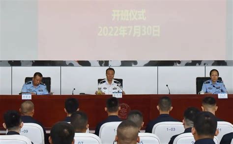 山西省忻州市公安局举行全市公安机关巡特警警务实战技能比武(组图)-特种装备网