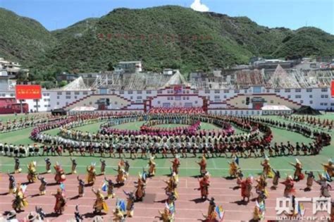 西藏自治区昌都市高清图片下载-正版图片501546890-摄图网