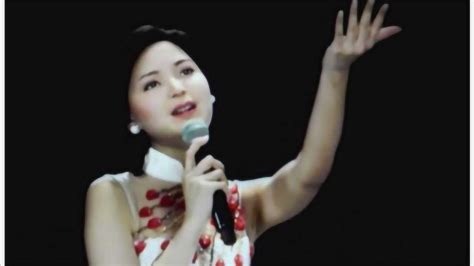 中国台湾女歌手演员Ann安以轩高清清新壁纸下载