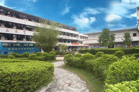 玉林电子工业学校2022年学费多少钱一年 - 广西资讯 - 升学之家