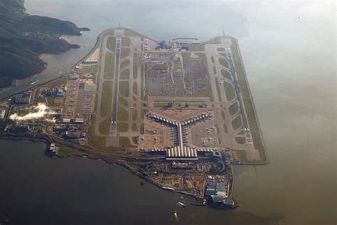 2024国泰在香港机场有4个贵宾室，一定首选The Pier玉衡堂！开了好久才到我预订的和宫_香港国际机场-评论-去哪儿攻略