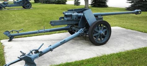 155mm榴弹炮和125mm坦克炮有什么区别？|榴弹炮|坦克炮|弹药_新浪新闻