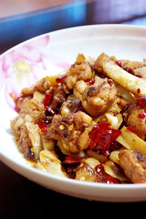 【仔姜炒鸡的做法】仔姜炒鸡怎么做_仔姜炒鸡的家常做法_下厨房
