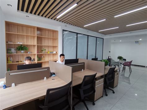 办公室一角-企业风采-泰安市智优电子科技有限公司