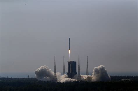我国成功发射5颗“吉林一号”高分03系列卫星-中国吉林网
