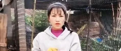 云南山歌：大田栽秧秧把稀，老远看妹咪咪笑，太可爱了！_腾讯视频