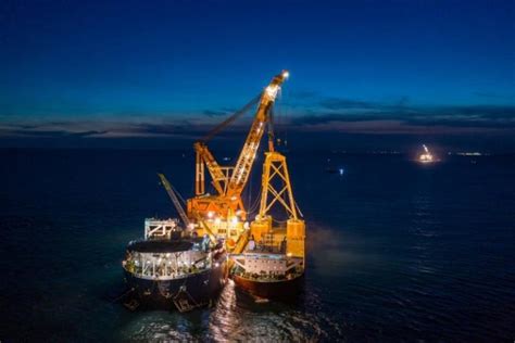 首创！国内首个吸力筒导管架风机基础海上安装在阳江完成 – 每日风电