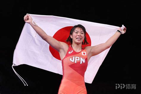 组图-奥运会女子自由式摔跤57公斤级决赛 川井梨纱子夺冠