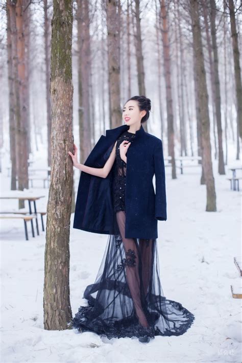 46个国家138位设计师54场大秀 哈尔滨时装周演绎冬天里的时尚