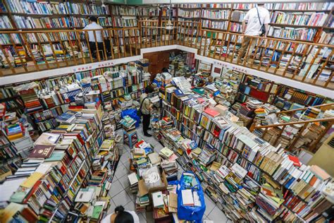 67平方米、五万余册图书！复旦旧书店满足你“淘宝”的乐趣