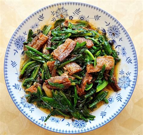 【豆豉鲮鱼油麦菜的做法步骤图，怎么做好吃】Roc大鹏_下厨房