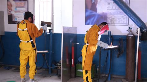 黄家口镇与市就业中心联合举办焊工培训班 - 洪湖市人民政府