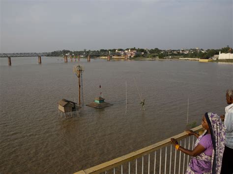 印度跨恒河大桥二次坍塌 - 2023年6月5日, 俄罗斯卫星通讯社