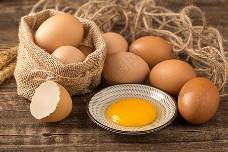 养蛋鸡不可忽略的三点，如何快速提升产蛋率？_重庆青蛙园生态农业发展有限公司