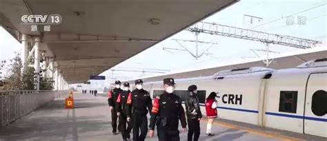 战“疫”在一线的青年党员护航春运铁路运输安全 - 国内新闻 - 中国网•东海资讯