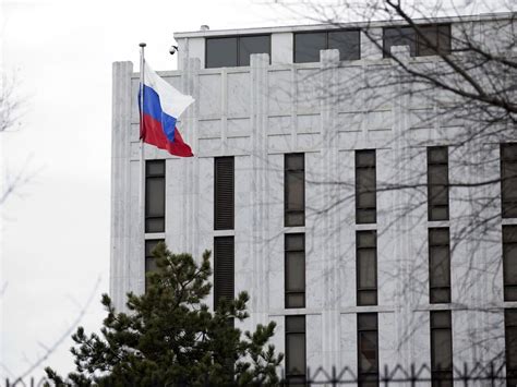 俄驻美大使馆回应美国务院发言人有关敦促停止“轰炸叙平民”的言论 - 2018年3月9日, 俄罗斯卫星通讯社