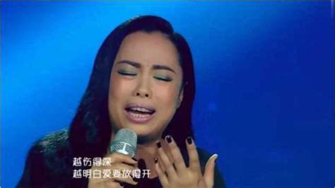 我是歌手：黄绮珊唱前夫写的《剪爱》撕心裂肺失声痛哭全场泪奔！_腾讯视频