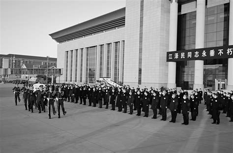 江泽民同志生平照片（二） - 焦点新闻 - 城市联合网络电视台