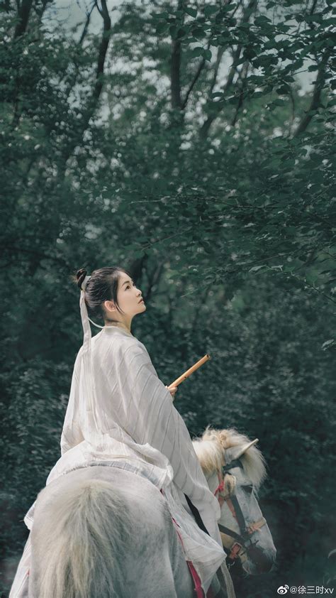 骑马古风头像图片