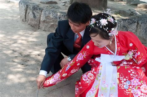 9月8日是戚薇、李承铉结婚6周年的日子
